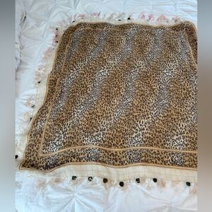 H&M Printed scarf